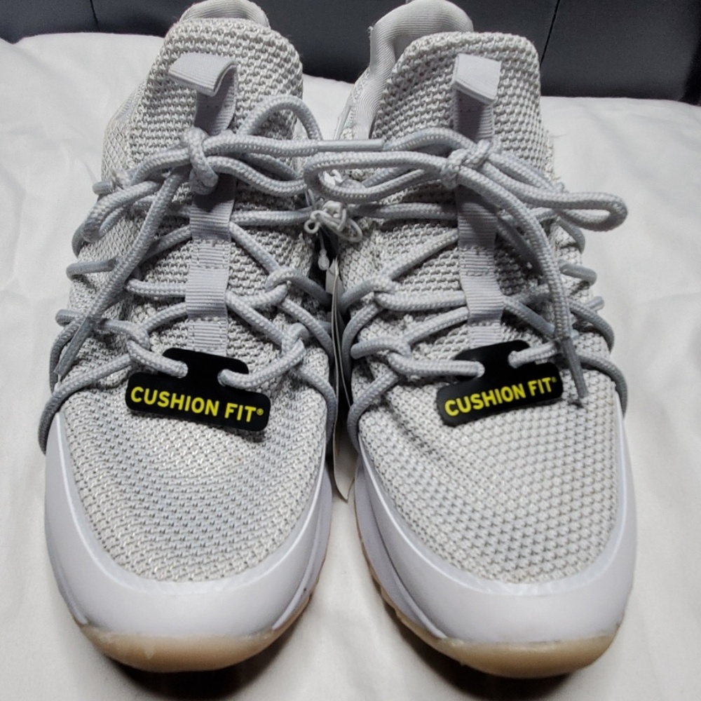 NEW CHAMPION SIZE 8 11 WOMEN TENNIS ATHLETIC SHOES - Picture 2 of 7
